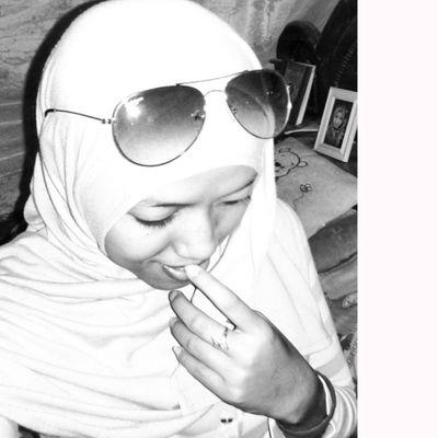 zhenurma56's profile picture. Dream believe and make it happen