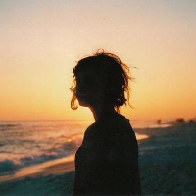 KnowInside's profile picture. just a girl with with never ending thoughts ..