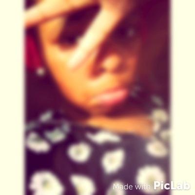 Avriana_2000's profile picture. 