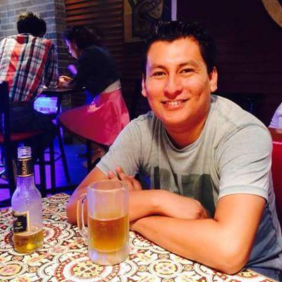 Administrador de Empresas. Emprendedor, carismático y todas esas cosas!