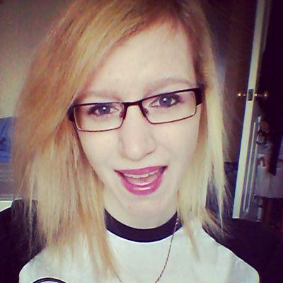 B3th101's profile picture. Michael Clifford mosh pit squad 2015/2016 “One day your life will flash before your eyes, its on you to make it worth watching”
https://t.co/8rX9dlHlrw