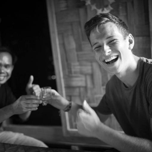 tomroe92's profile picture. Actor/Theatre Maker/musician @this_theatre