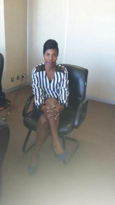 a6344b6af2f2415's profile picture. Hv good sociliasing attributes, business lady, Law student, got interest in legal debates and fashion lover