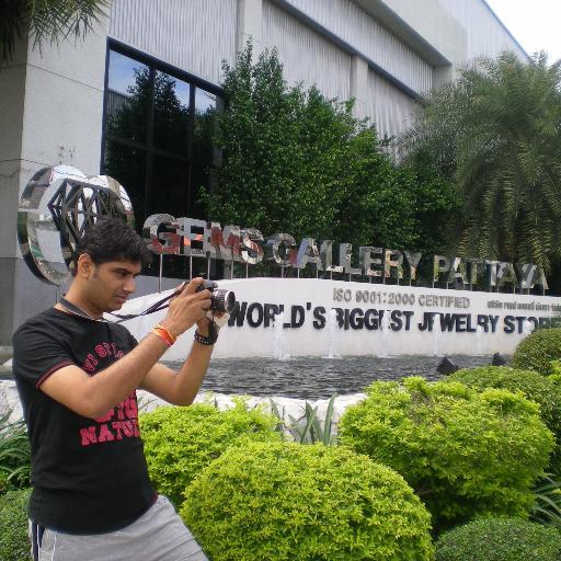 I M Dipesh, love to play guitar, great cook. Have passion about my work.