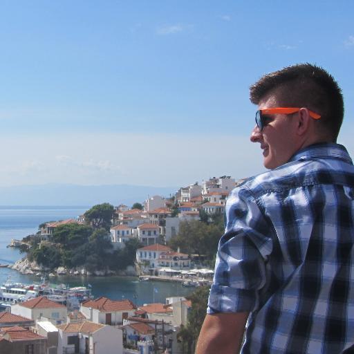 ALorek's profile picture. Senior Software Developer 💻
Building in public https://t.co/FaAhz1bw9T
Co-founder of https://t.co/HOuMLvjMHv
Next.js React & React Native TypeScript