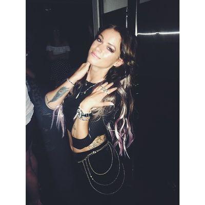 aylinsecaret's profile picture. bize yar diyen adam ya sonuna kadar yada cehennemin dibine kadar