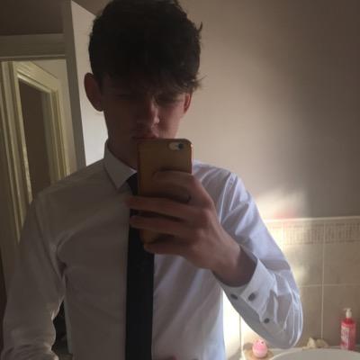 NMEMLG's profile picture. Free Agent | Competitive Player | 1 LAN | 16 Years Old