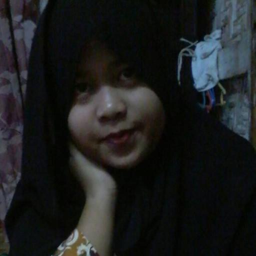 rhizma_adhrian's profile picture. 