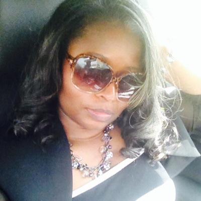Promoter | Businesswoman | For all business LeaOnFleek@gmail.com #savagescamp