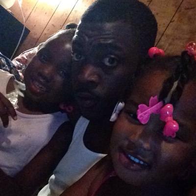 I love my kids I love money I love life that's all that matters ....