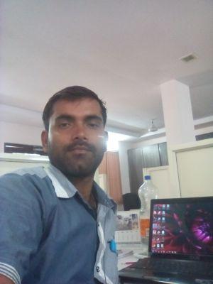 JhaVinay87's profile picture. 