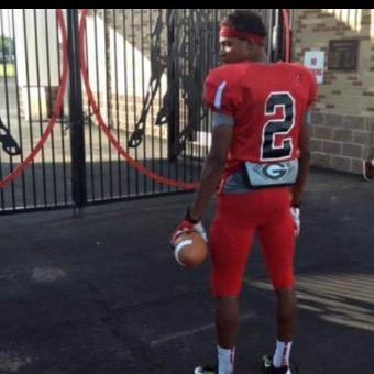 Keldavis21's profile picture. I live in a world off violence and no peace