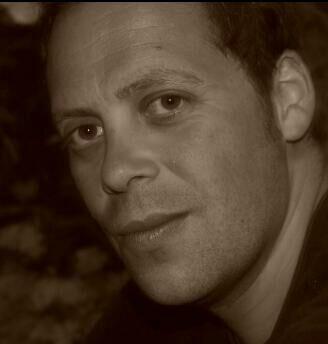 carlosescharlie's profile picture. 