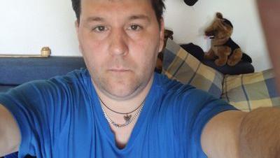 6a93d4c6615f494's profile picture. 