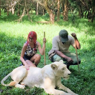 elizabethanol's profile picture. 