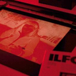 Somos la parte analógica de la #fotografía! para los amantes de este arte ofrecemos cursos, resolvemos dudas y compartimos imágenes en BN.