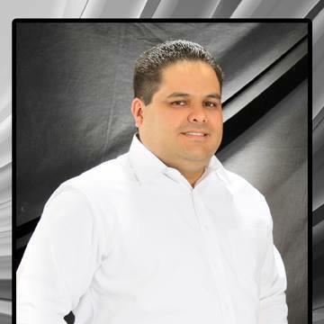 CARLSOS09's profile picture. 