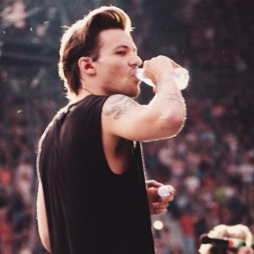 #Directioner #larryshipper #jarlos420 #nirvana #tronnor