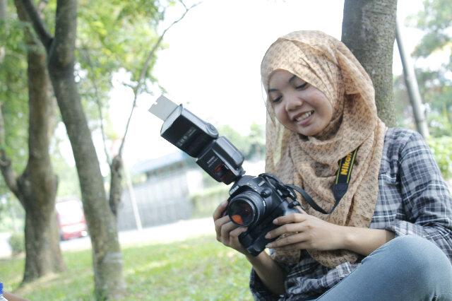 HanyFebriana's profile picture. Big hug mama ({})