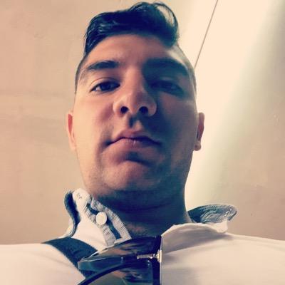 elinaizir's profile picture. 