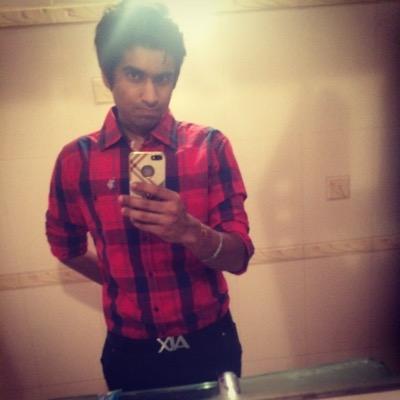 SahilKhanna100's profile picture. 