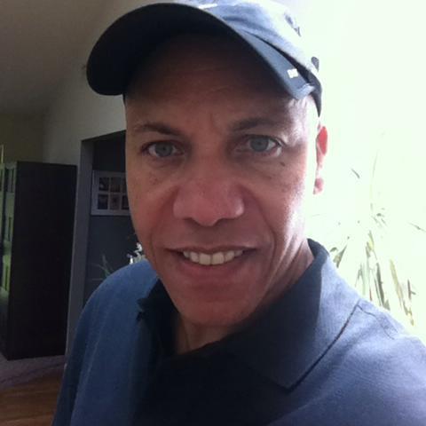 Scouring NYC for the best retail to open retail boutiques for Brookfield Properties Retail. Kiosks Retail Start-ups. mark.green@brookfieldpropertiesretail.com
