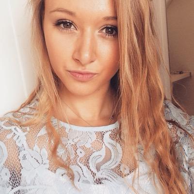 Geo2320's profile picture. Surrey, Biochemistry student, swimming teacher and food and fitness lover!