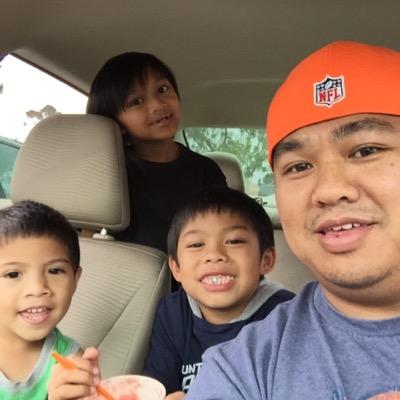 Lunakid7's profile picture. Dad, Husband, LEGO collector, & Poker Donkey!!!