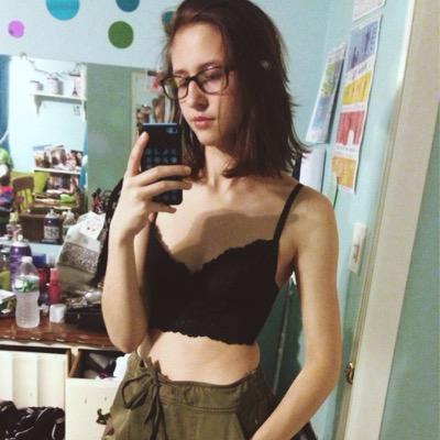 sunsetbecca's profile picture. relax