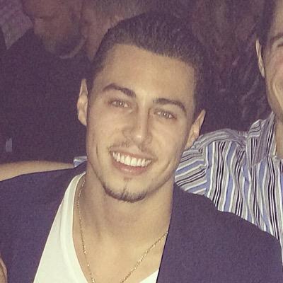 JamesCPinelli's profile picture. 