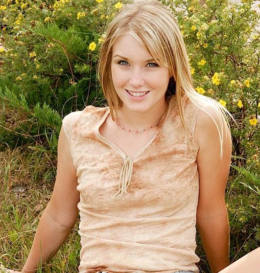 truzhnikova76's profile picture. 