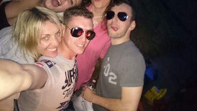 rcook1986's profile picture. 1986 | Scotland | Family | Music | Foodie