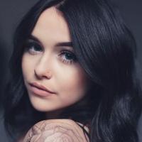Acacia Brinley (@undexwexrs) 's Twitter Profile