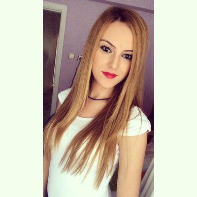 Emellyvs's profile picture. XX.X.XIII