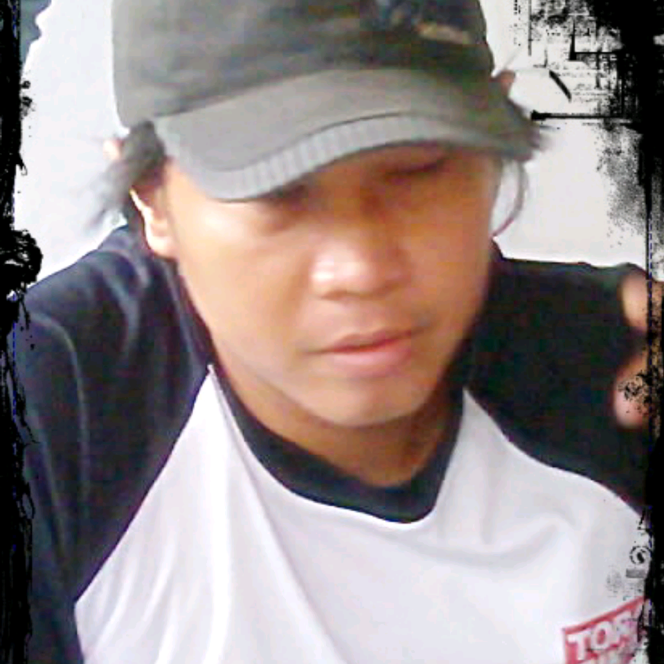 Dimas10Saputra's profile picture. lahir:kudus jateng tgl:23-12-1977 status:menikah