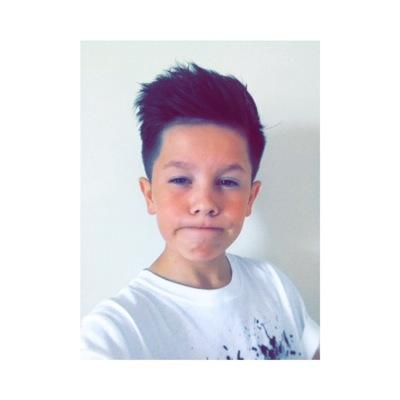 bushy_boy_12's profile picture. ⚽️newcastle for life⚽️ love gamingmy fave youtubers ali a,ksi,miniminter,gonth,comedyshorts gamer and syndicate