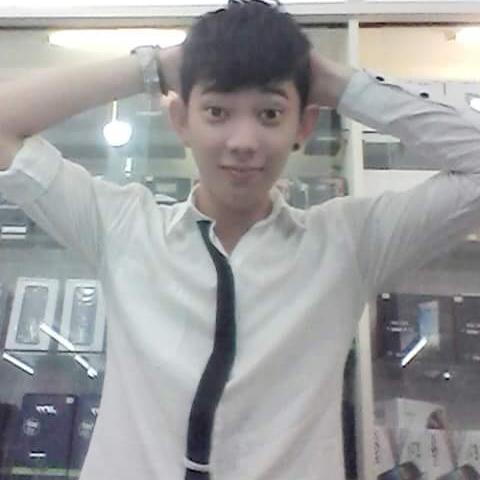 rieprianasum's profile picture. 