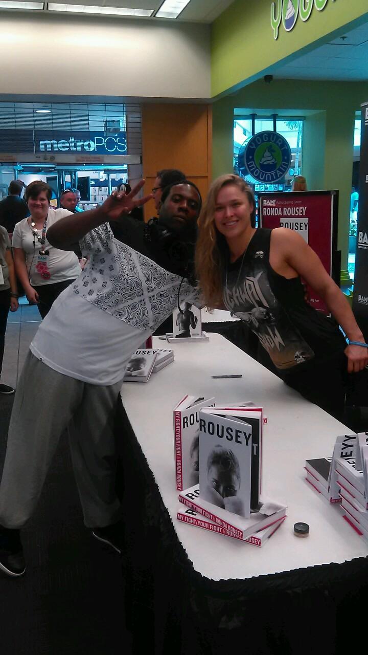 87jmitch's profile picture. Artist/Writer Contact: 87.jmitch@gmail.com 912-424-6800