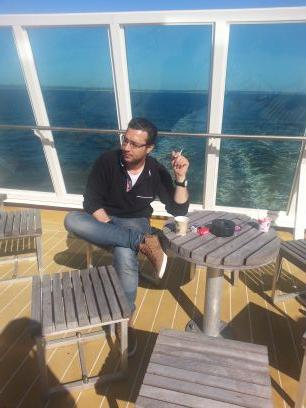 anasjalboot's profile picture. 