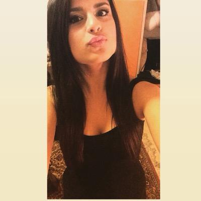 DimleyOfficial's profile picture. Μουσική είναι η σιωπή ανάμεσα στις νότες...
