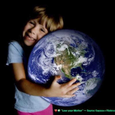 Lover of ALL Mama Earth's 💜🌏👶 creations • Seeks Truth in religions • Feeds the Hungry • Innovator, Designer & 🇺🇸 Veteran (#EZ411, @EZ411, 'Doc Seuss' 😸🎩)