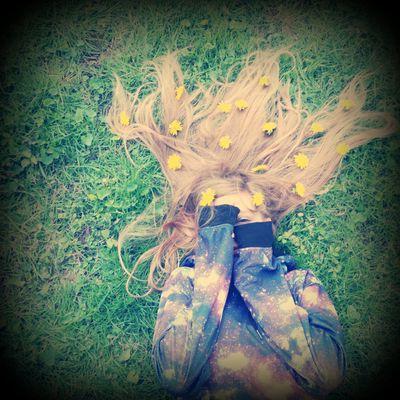 MNihiser's profile picture. i cant