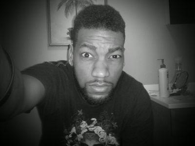 HeroKompleX's profile picture. I'm like Idris Elba. Minus the fame & good looks.