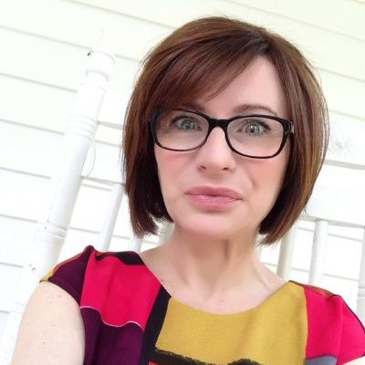 Professional recruiter whose passionate about helping others anyway possible. All opinions expressed here are my own.