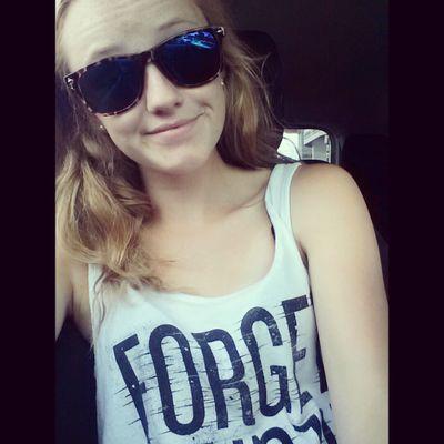 Darby. Outspoken. Full of life. Follow me and ill follow back. ✌