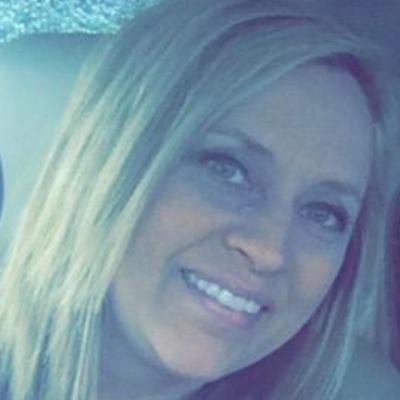 Momtofab5's profile picture. 