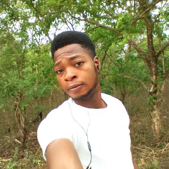 Born on 17th April 1988. Studied Business Administration in Federal Polytechnic Offa and graduated with Upper Credit Classification. Obsessed with CHELSEA FC
