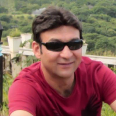 من، منم! نه هیچکسِ دیگر. و هرآنچه که دیگران درباره ی من فکر می کنند و یا می گویند. همانی ست که نیستم! چرا که آنها ذره ای درباره ی من نمی دانند!