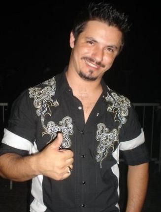 Camisa dos Artistas / Triplica do Brasil / Köinê Mkt Digital.                      Agradeço à DEUS por tudo.