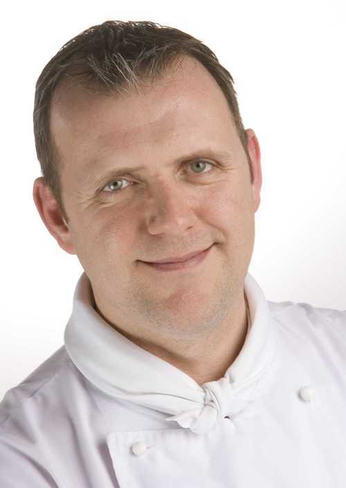 peterjoyner's profile picture. Loves all things food; especially eating it.  Needs to diet a little!!!